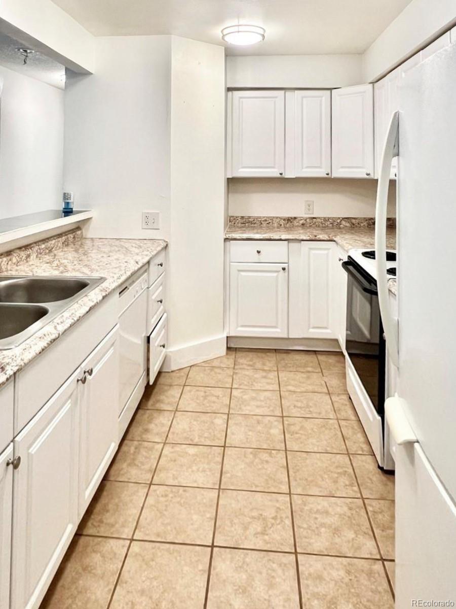 14590 E 2nd Avenue Aurora CO 80011