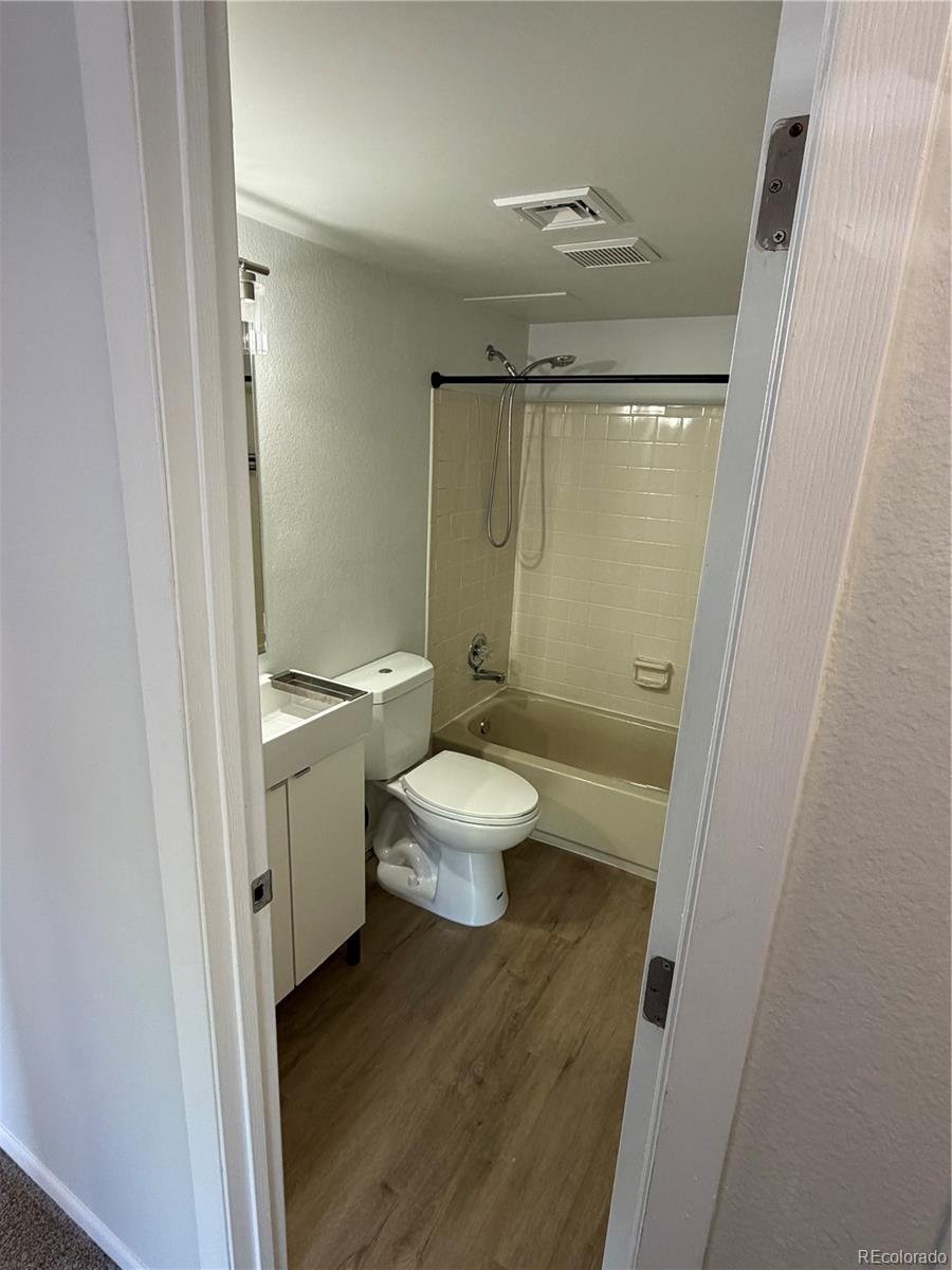 8741 Dawson Street Denver CO 80229