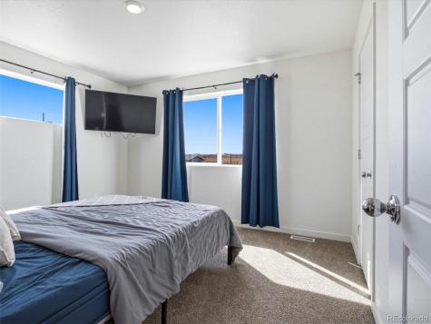 519 Condor Way Johnstown CO 80534