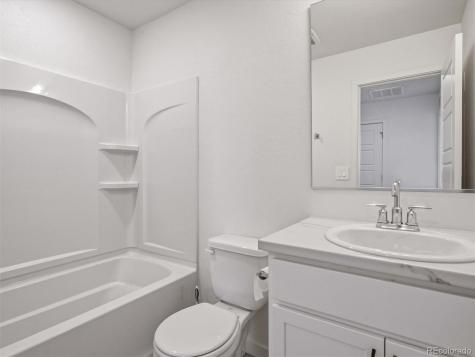 519 Condor Way Johnstown CO 80534