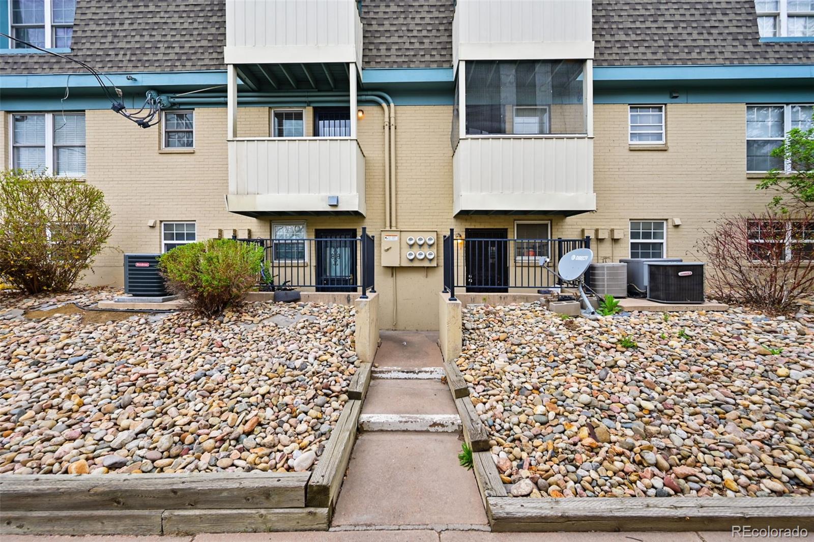 3480 S Akron Street Denver CO 80231