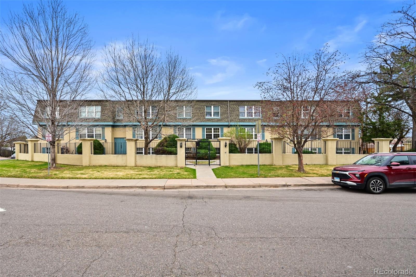 3480 S Akron Street Denver CO 80231