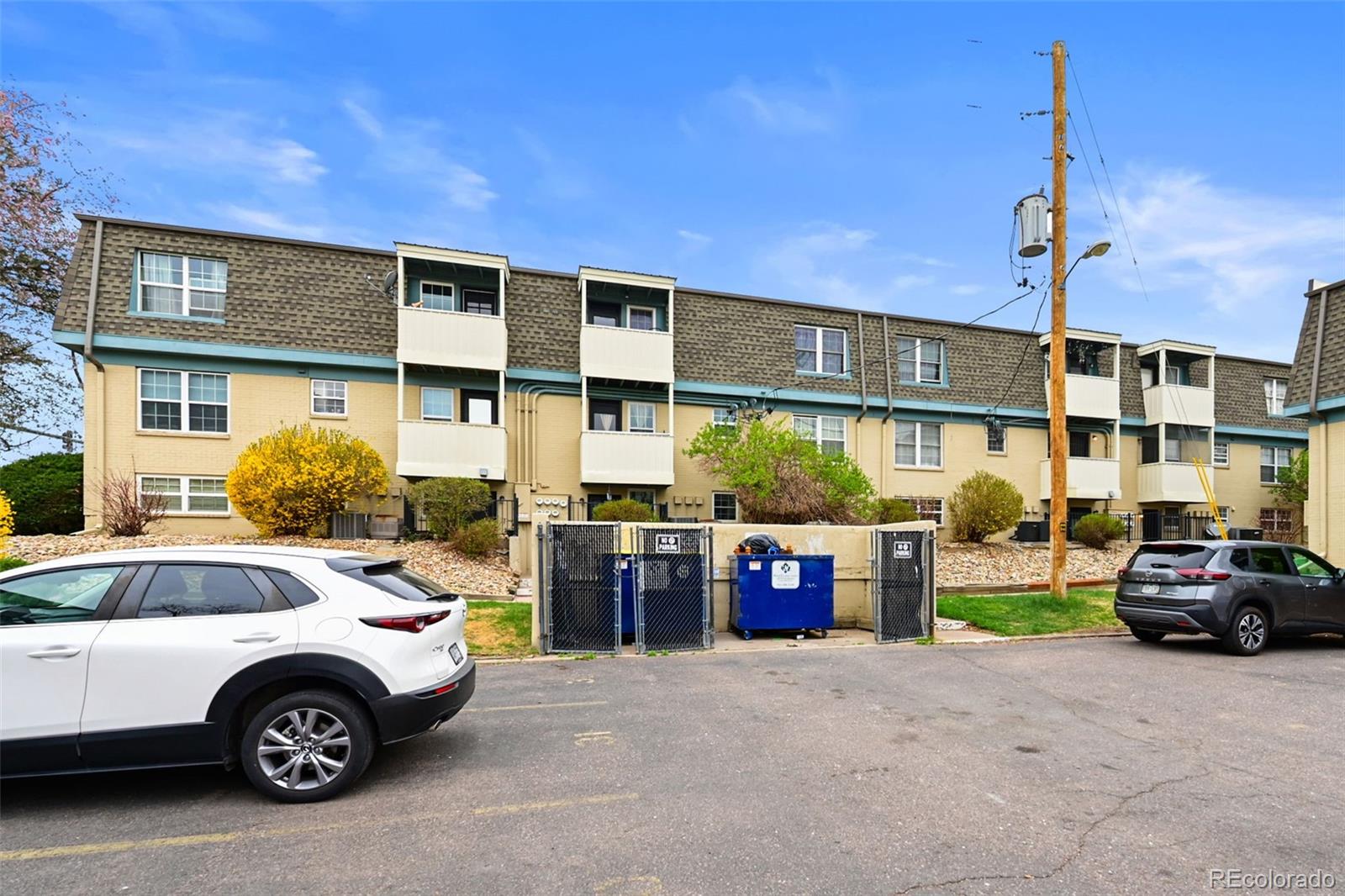 3480 S Akron Street Denver CO 80231
