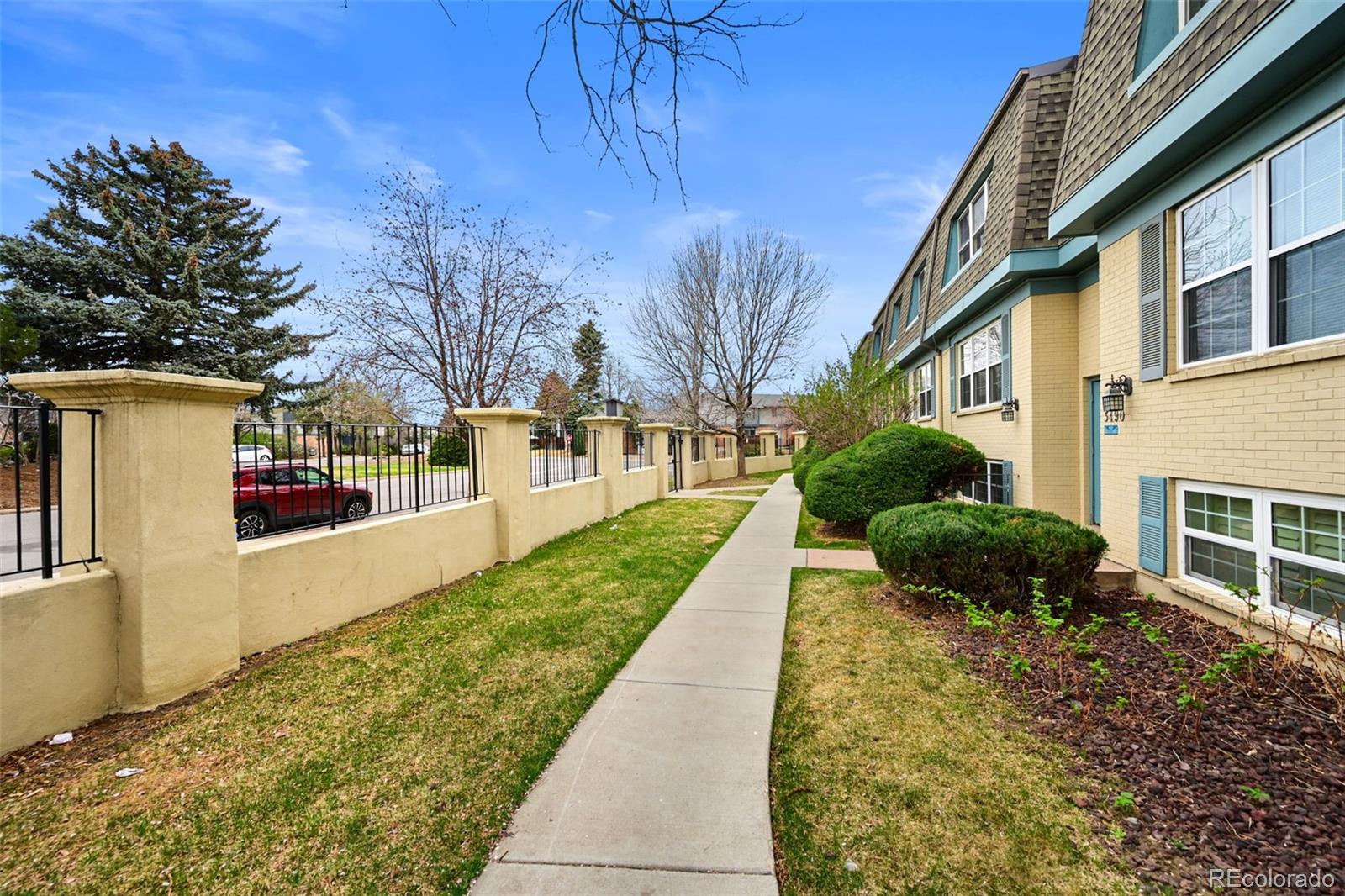 3480 S Akron Street Denver CO 80231