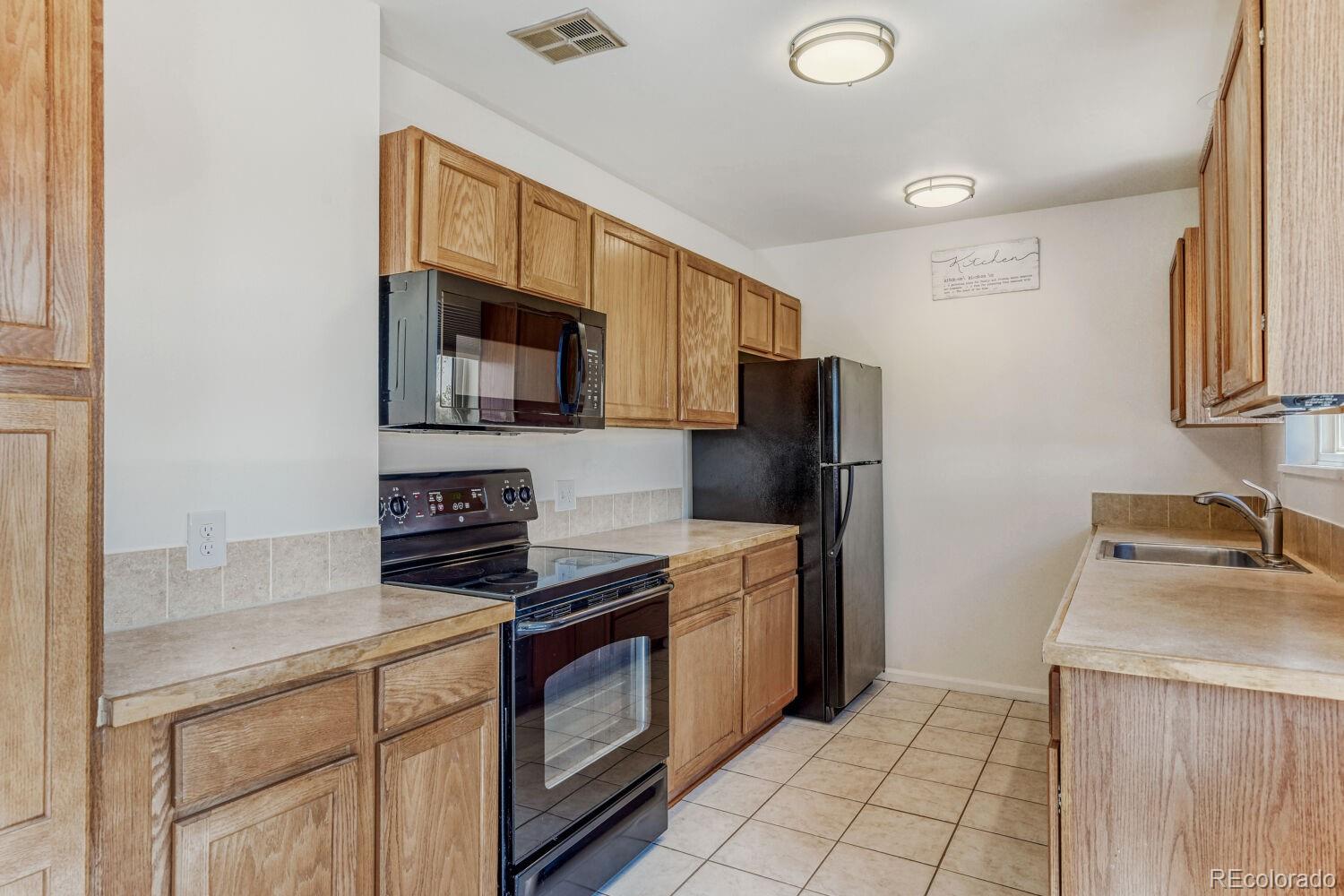 4466 W Pondview Drive Littleton CO 80123