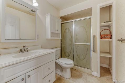 4466 W Pondview Drive Littleton CO 80123
