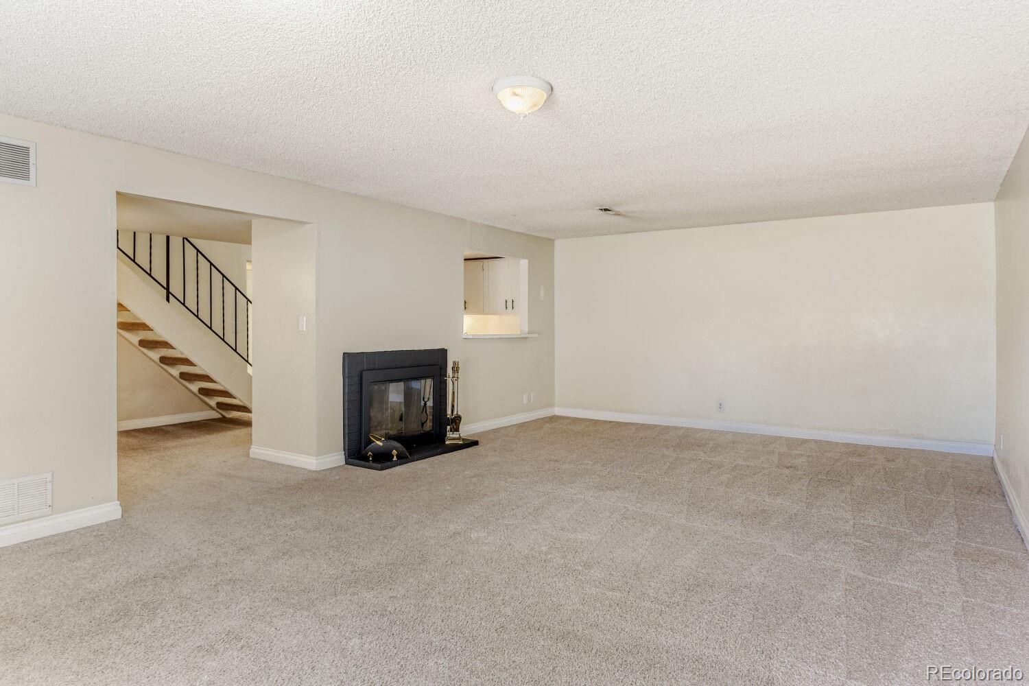 4466 W Pondview Drive Littleton CO 80123