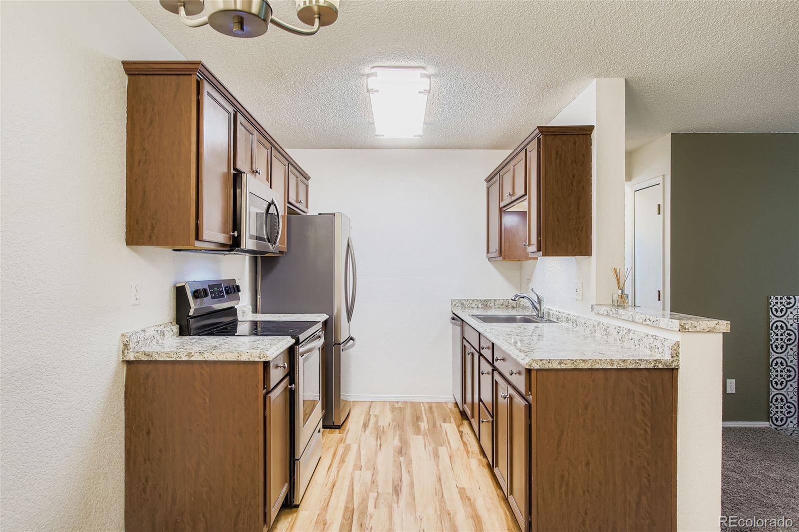 10253 W 80th Drive Arvada CO 80005