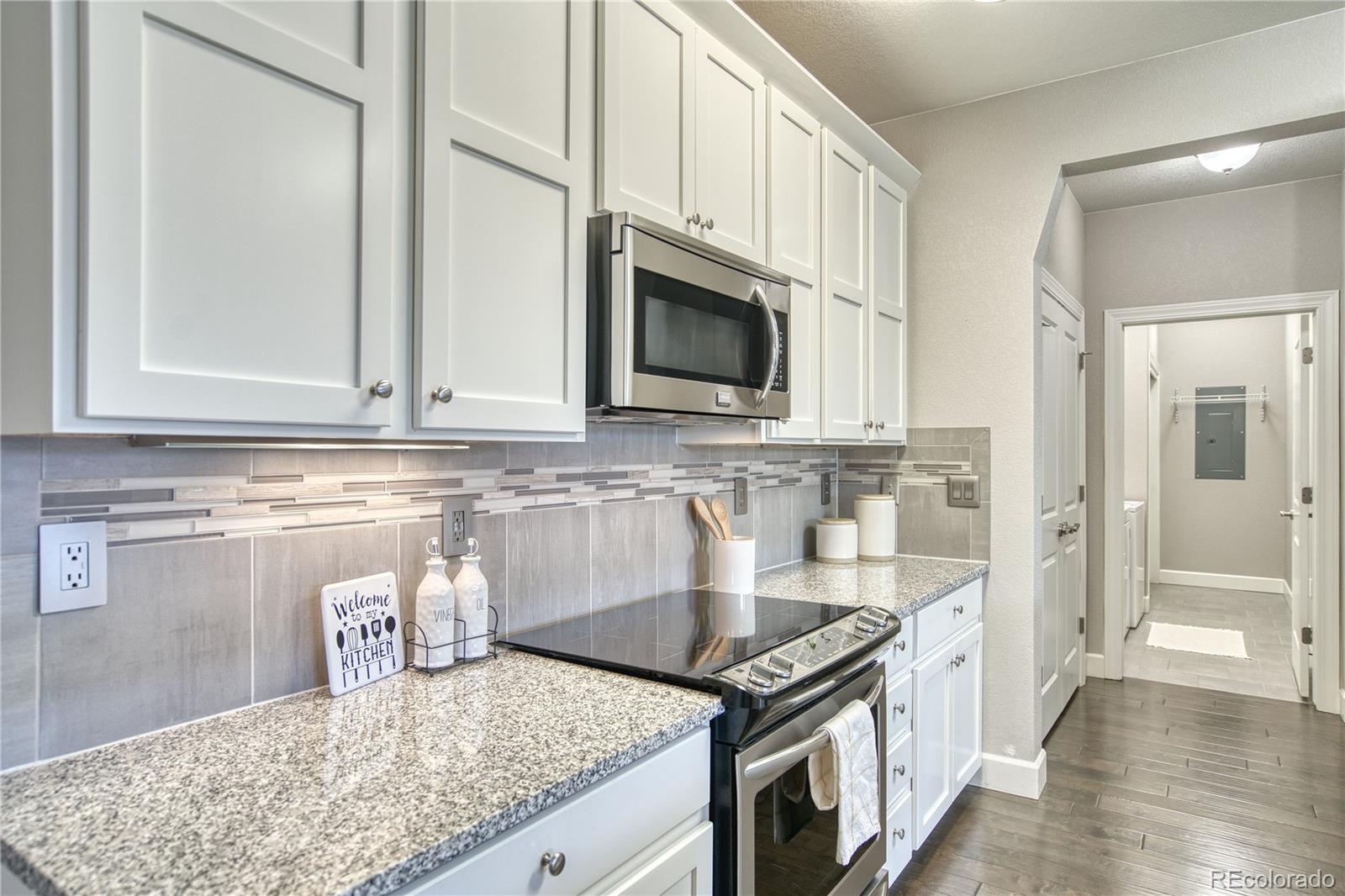 1379 Charles Drive Longmont CO 80503