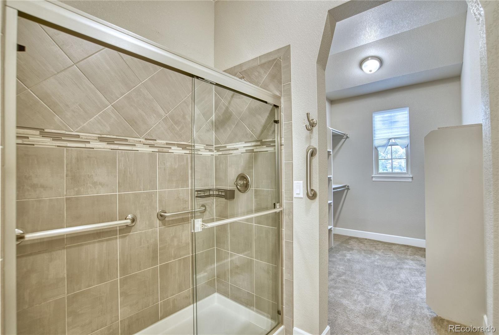 1379 Charles Drive Longmont CO 80503