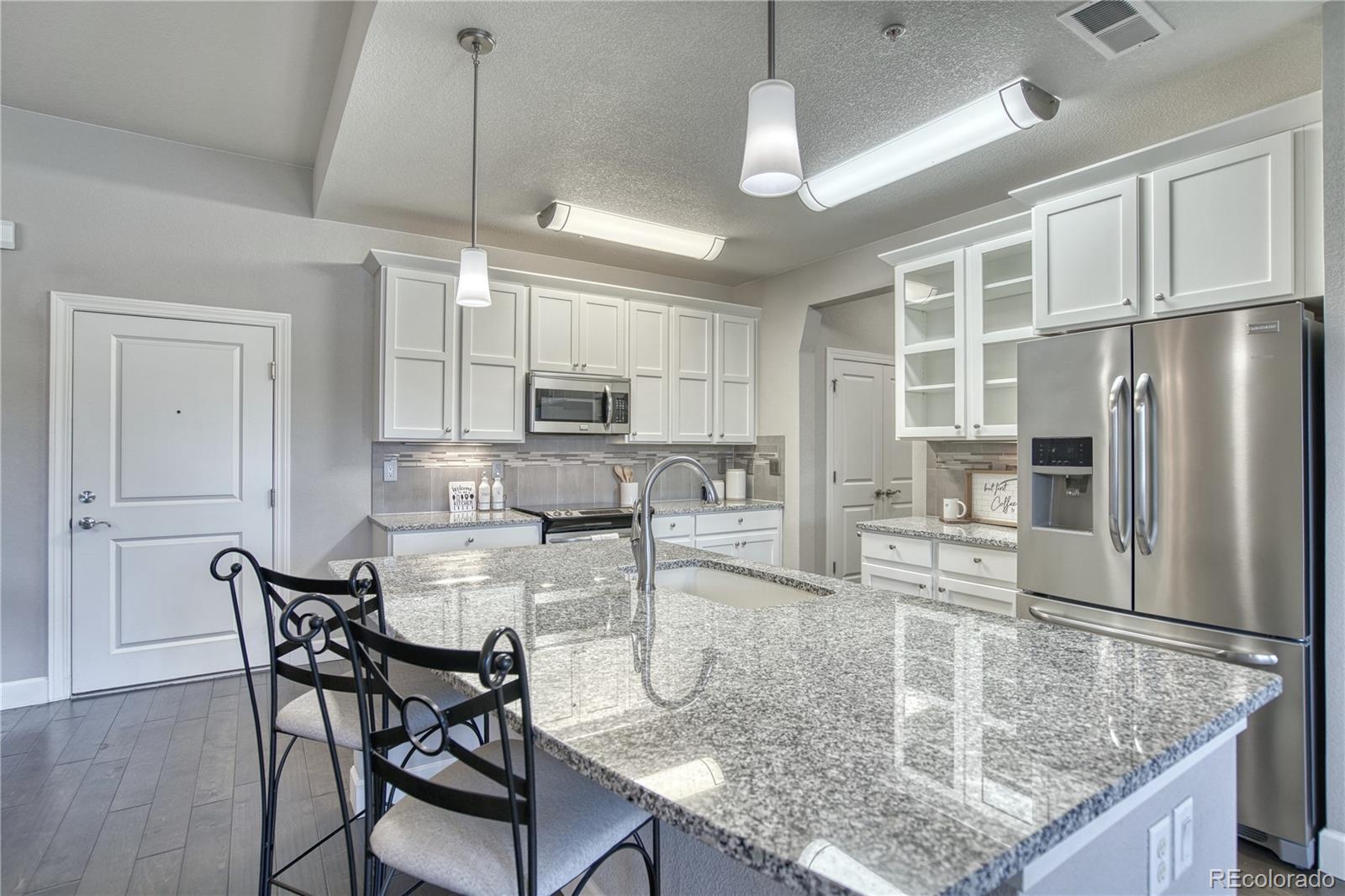 1379 Charles Drive Longmont CO 80503