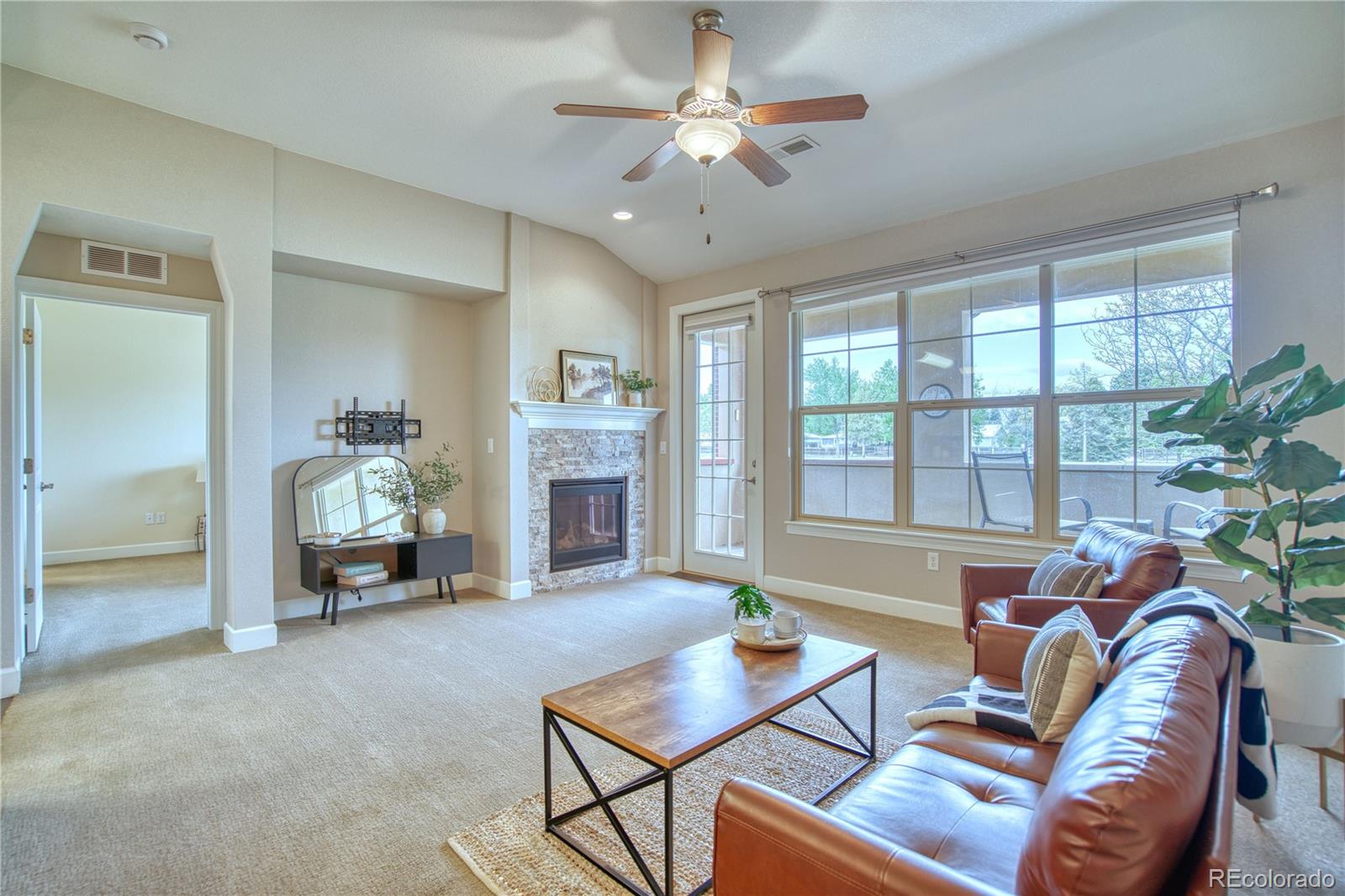 1379 Charles Drive Longmont CO 80503