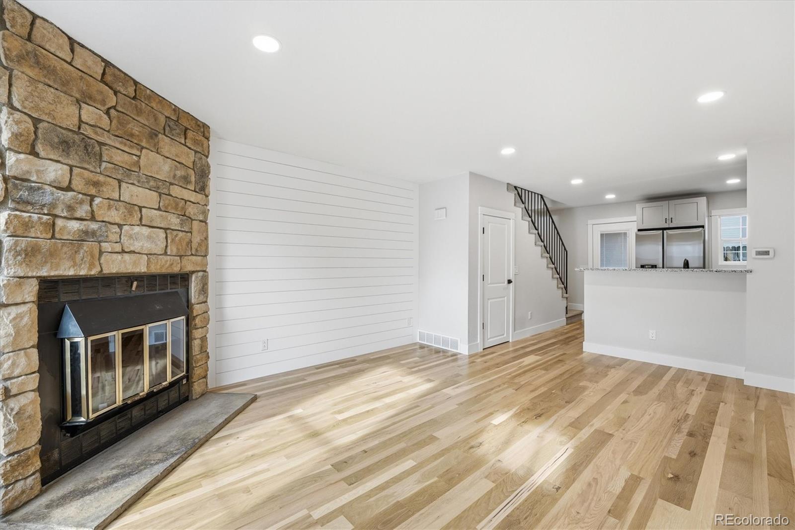 9800 W Cornell Place Lakewood CO 80227