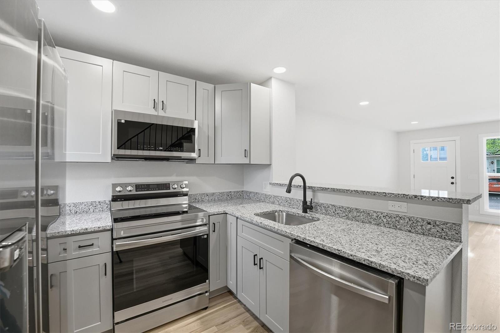 9800 W Cornell Place Lakewood CO 80227