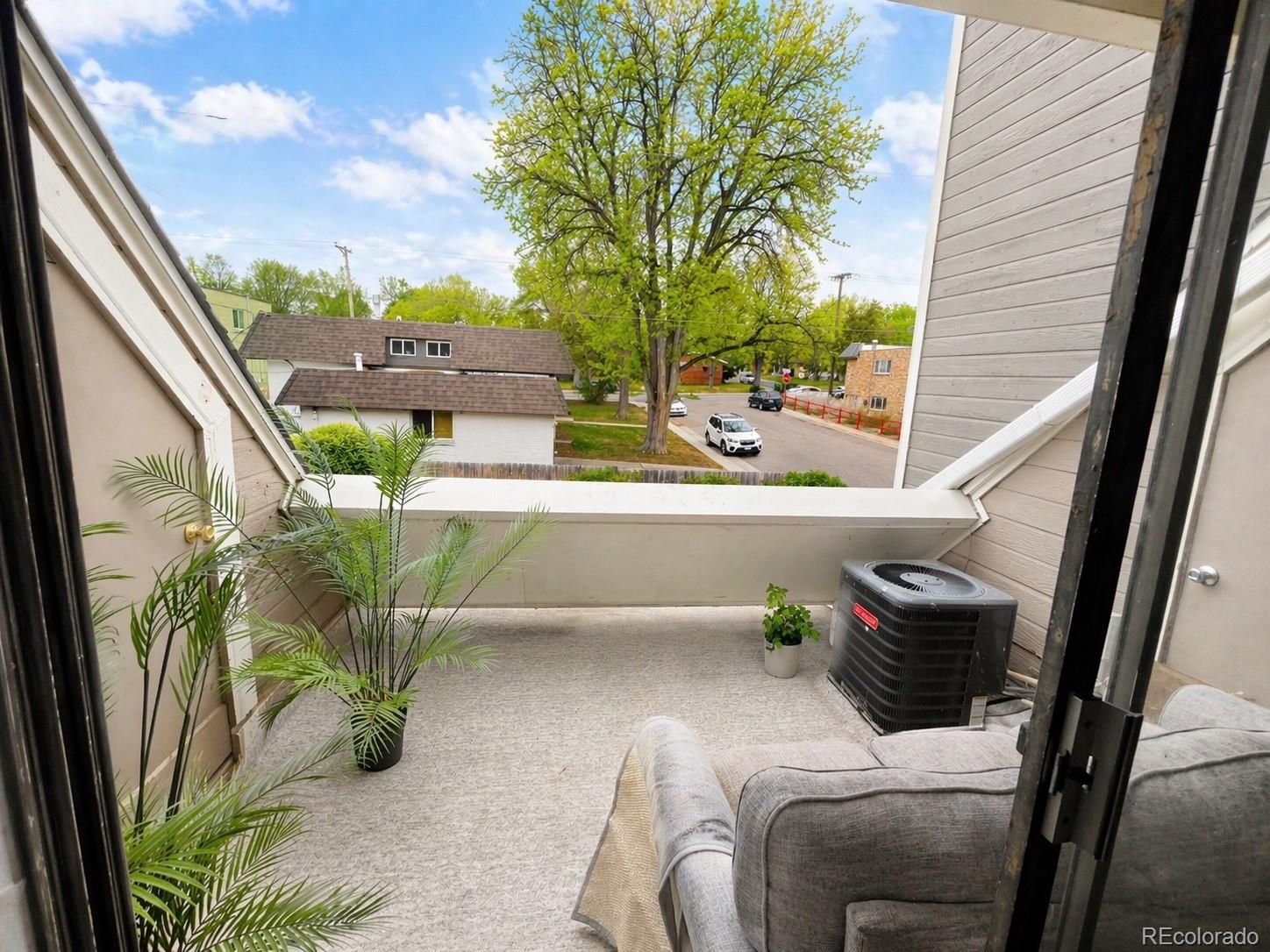 5250 S Huron Way Littleton CO 80120