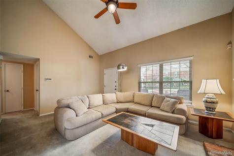 7069 S Knolls Way Centennial CO 80122