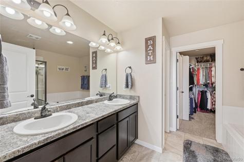 11775 Crestop Way Parker CO 80138