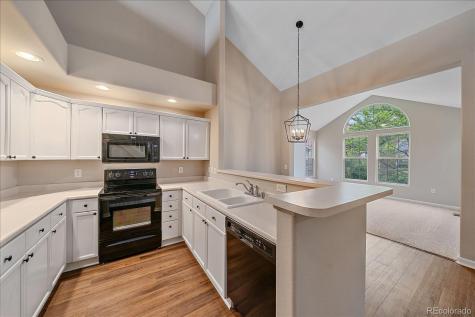 4005 S Dillon Way Aurora CO 80014