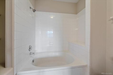 4005 S Dillon Way Aurora CO 80014