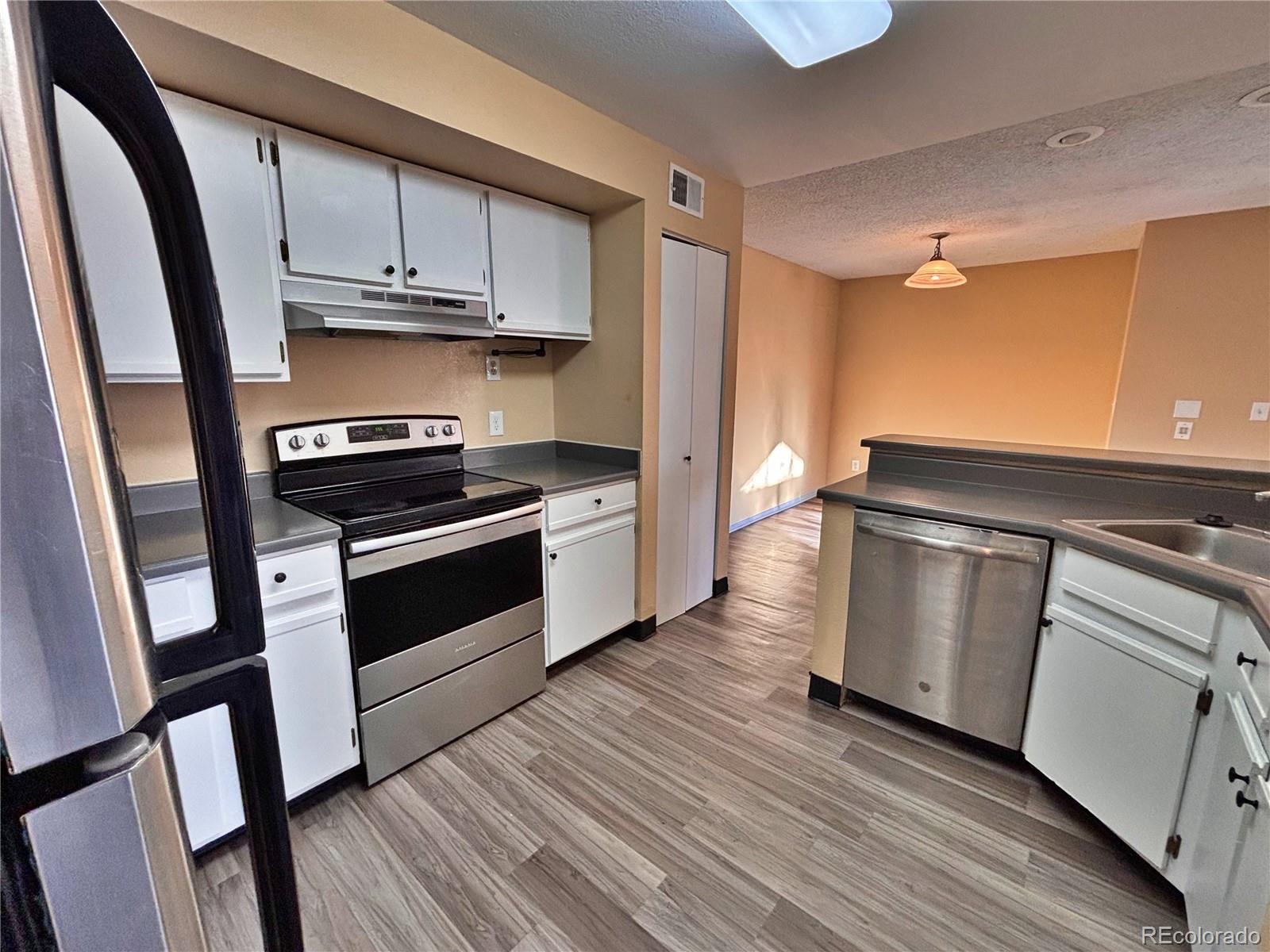 4760 S Wadsworth Boulevard Littleton CO 80123