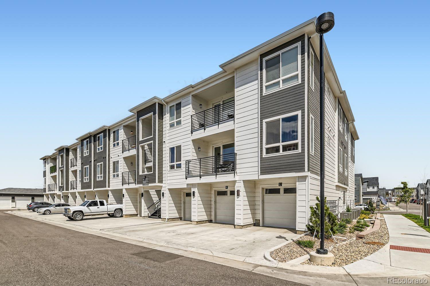 6153 N Ceylon Street Denver CO 80249