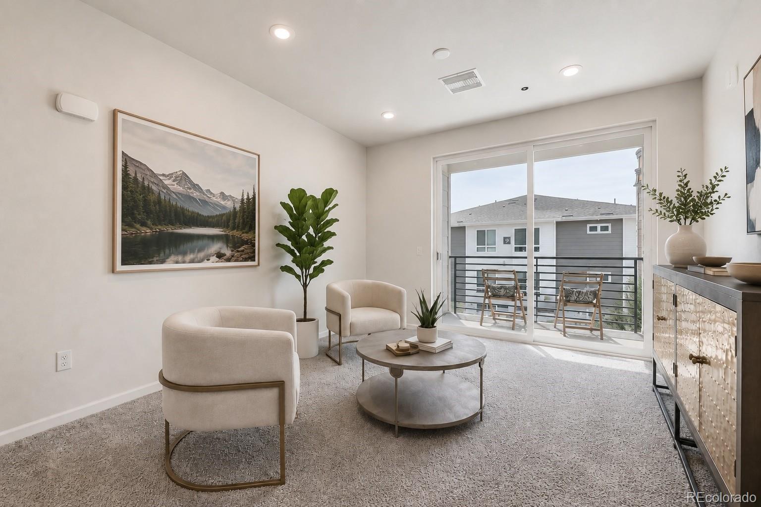 6153 N Ceylon Street Denver CO 80249