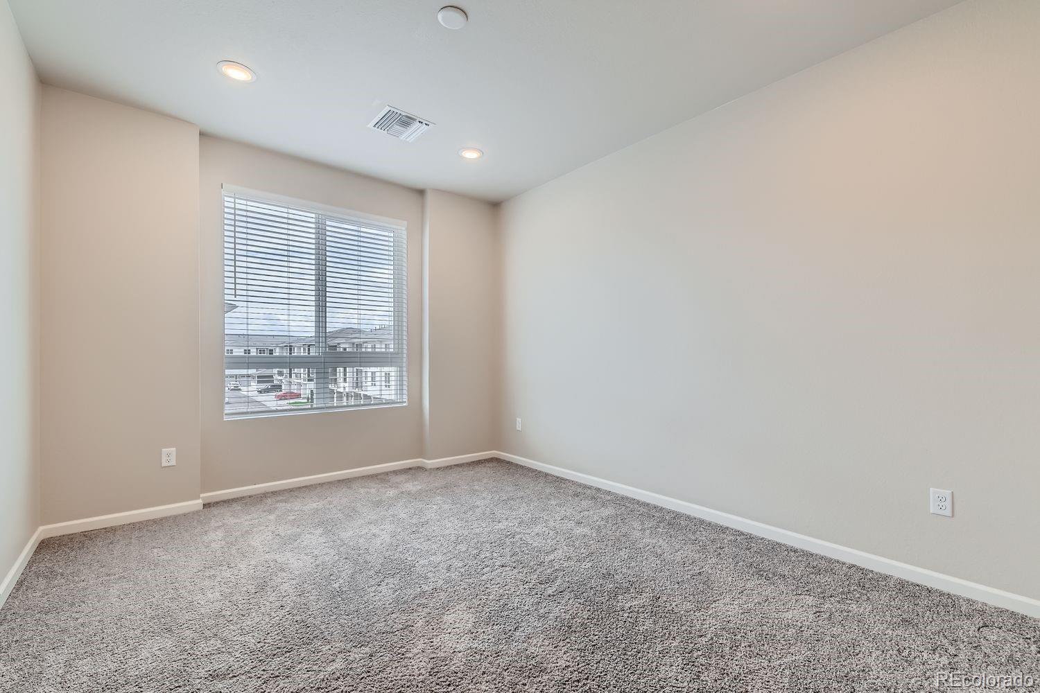 6153 N Ceylon Street Denver CO 80249