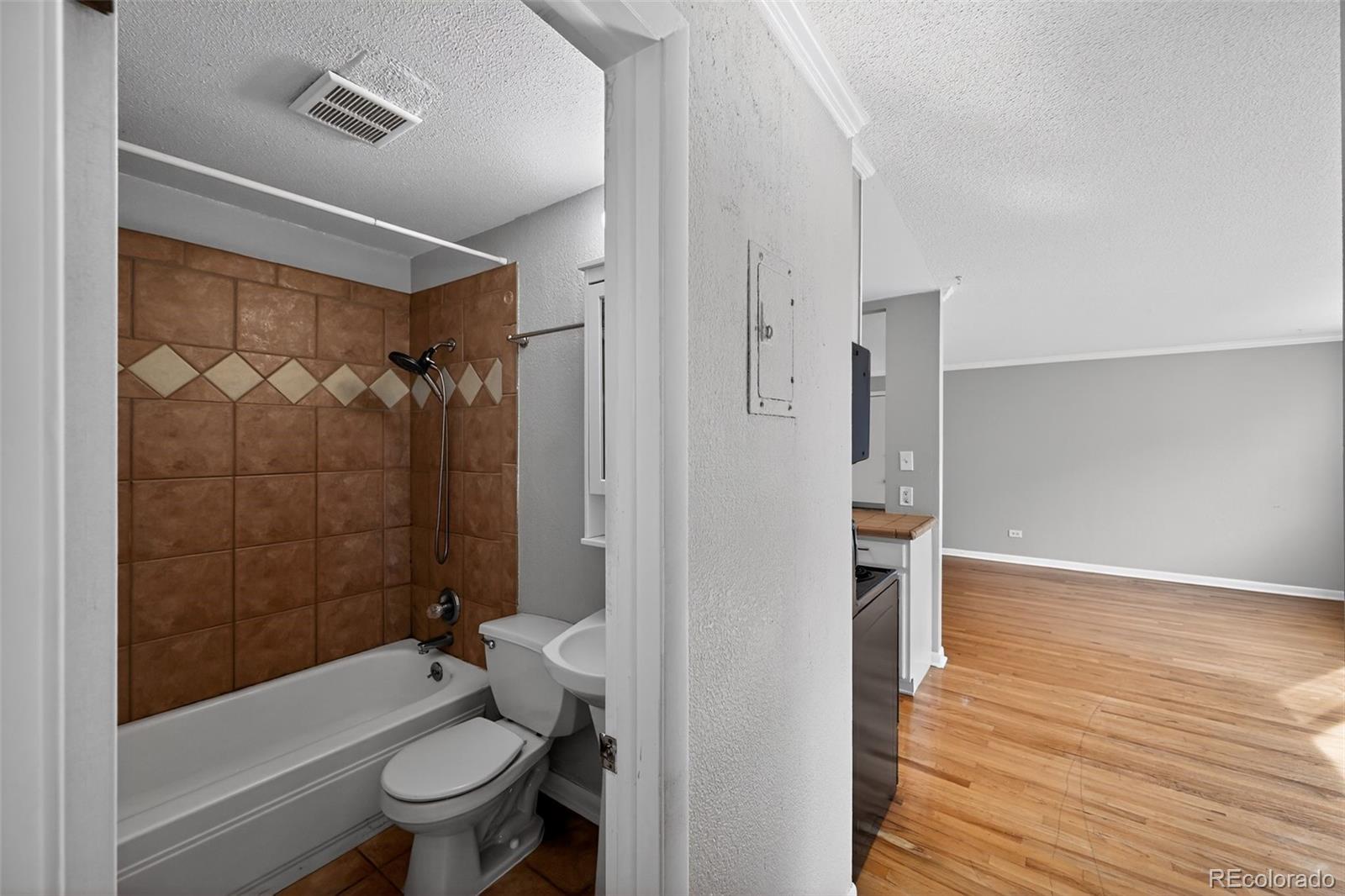 1242 Gaylord Street Denver CO 80206
