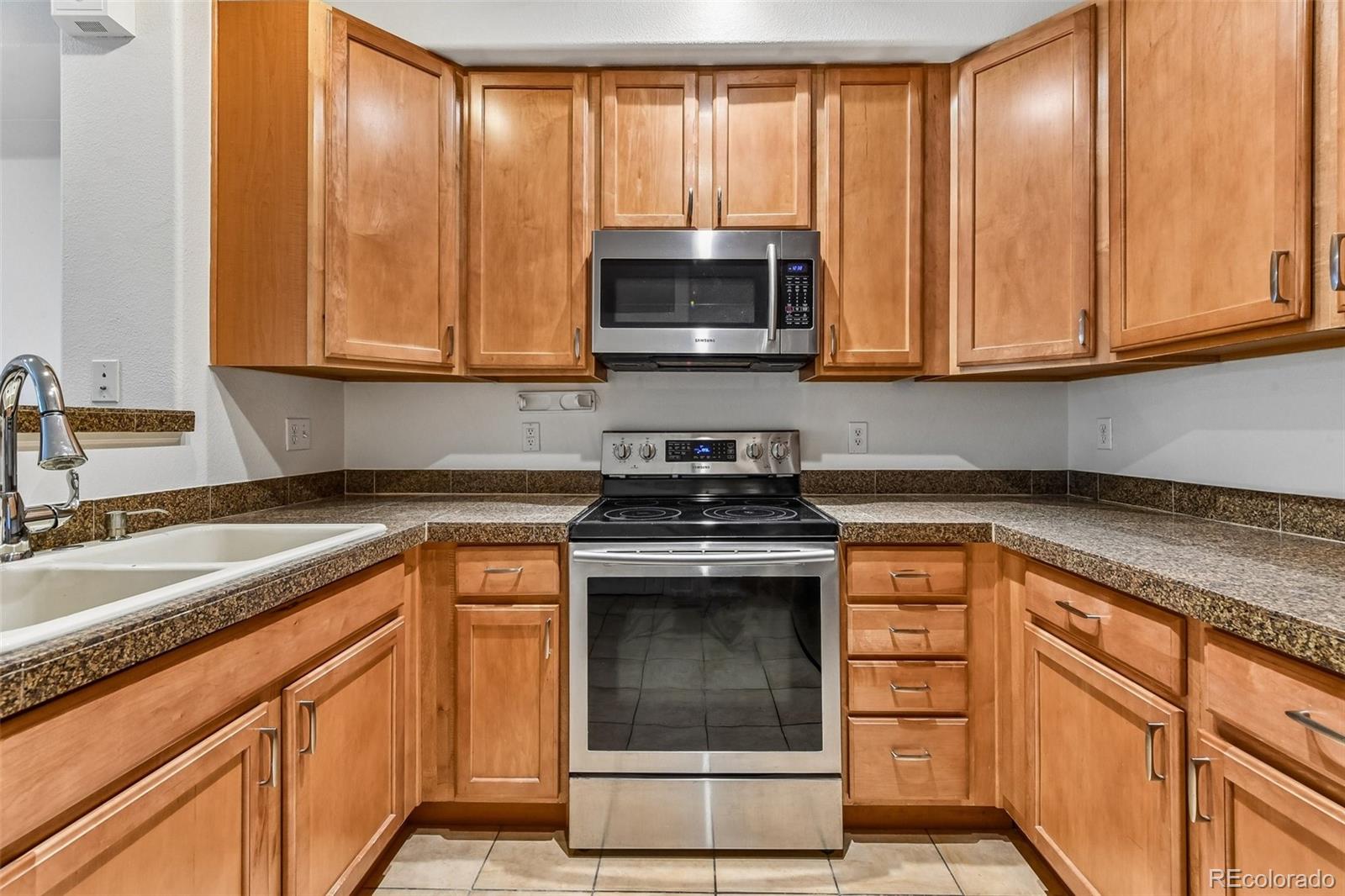 8385 Stonybridge Circle Highlands Ranch CO 80126