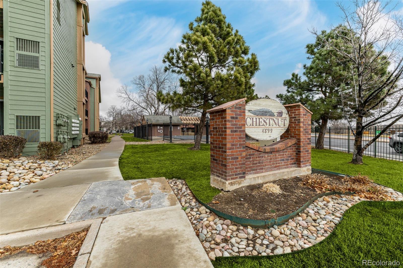 4899 S Dudley Street Littleton CO 80123