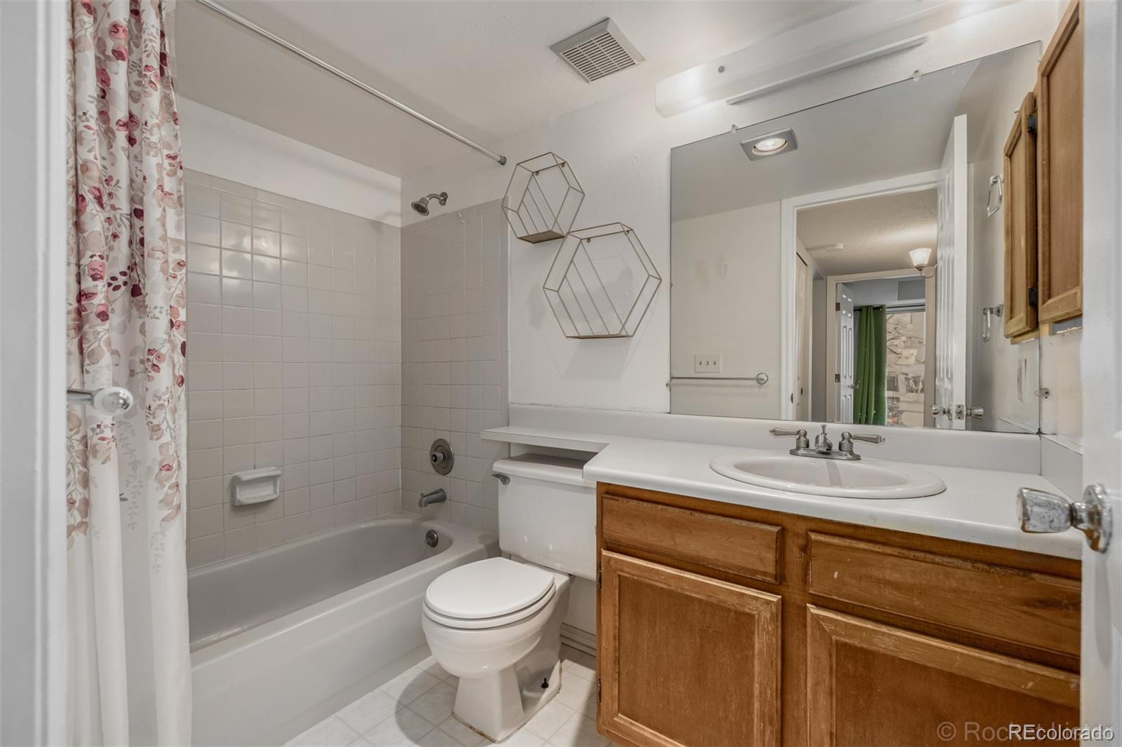 4899 S Dudley Street Littleton CO 80123