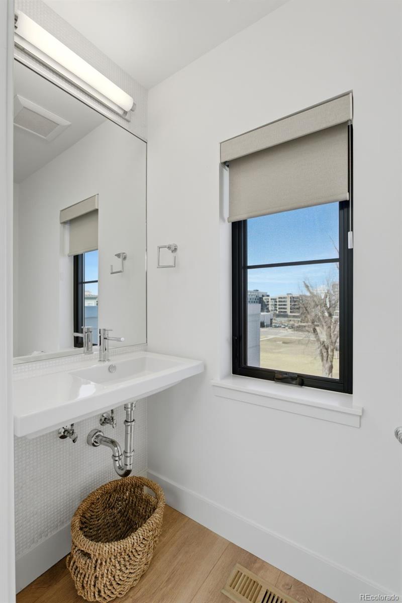 4254 E 8th Place Denver CO 80220