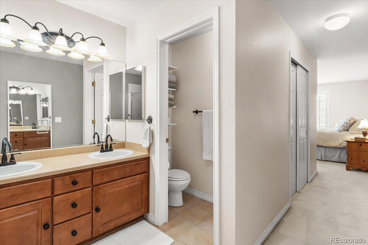 6091 W Utah Lane Lakewood CO 80232