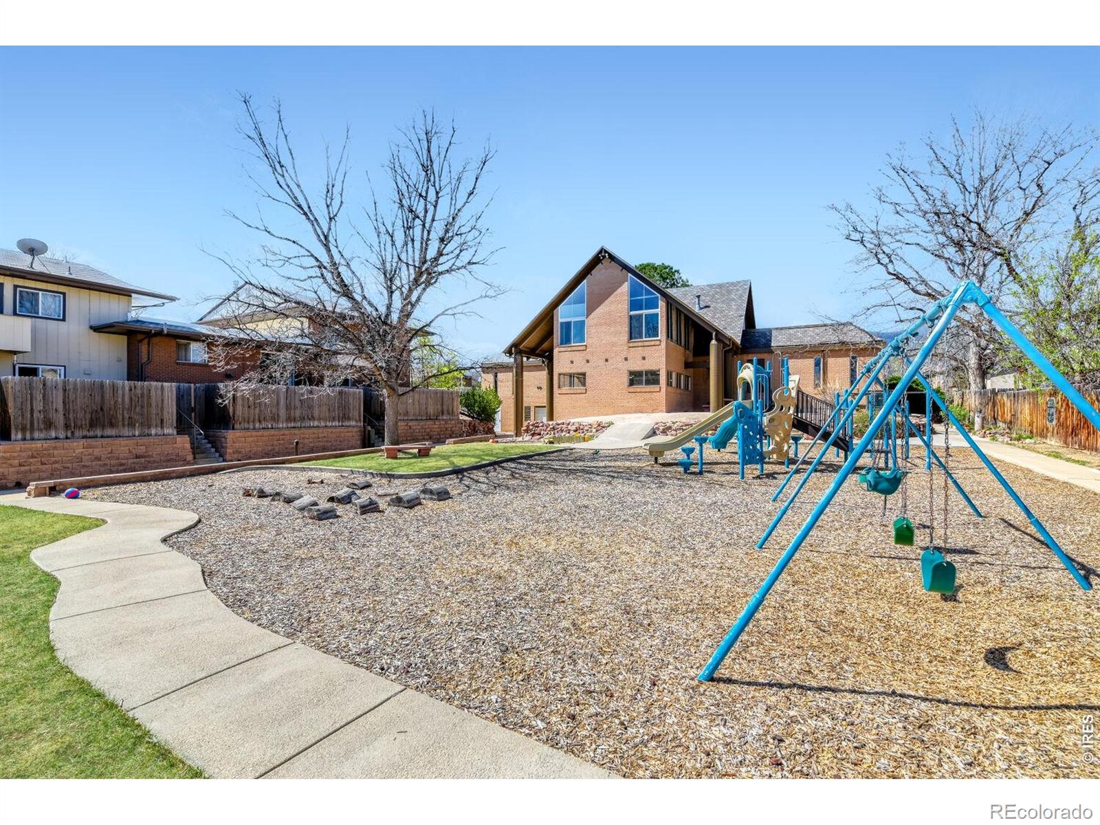 1566 Greenbriar Boulevard Boulder CO 80305