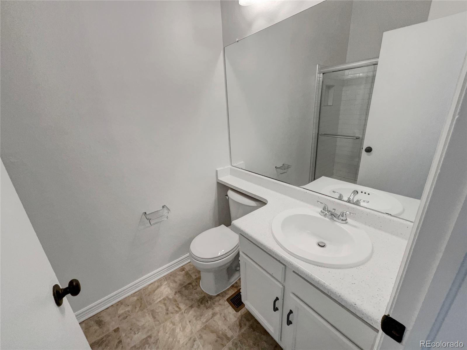 7604 S Steele Street Centennial CO 80122