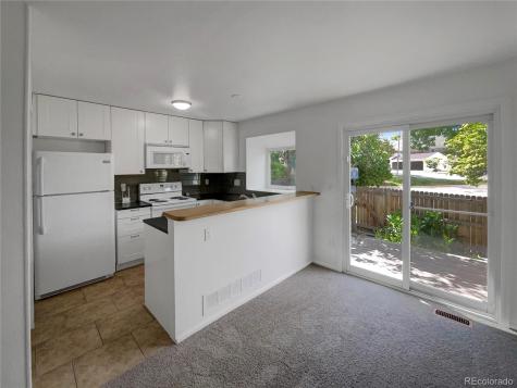7604 S Steele Street Centennial CO 80122