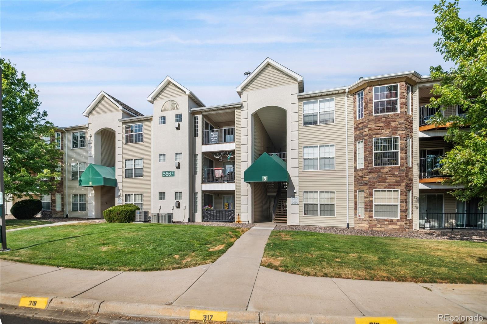 5667 S Urban Street Littleton CO 80127