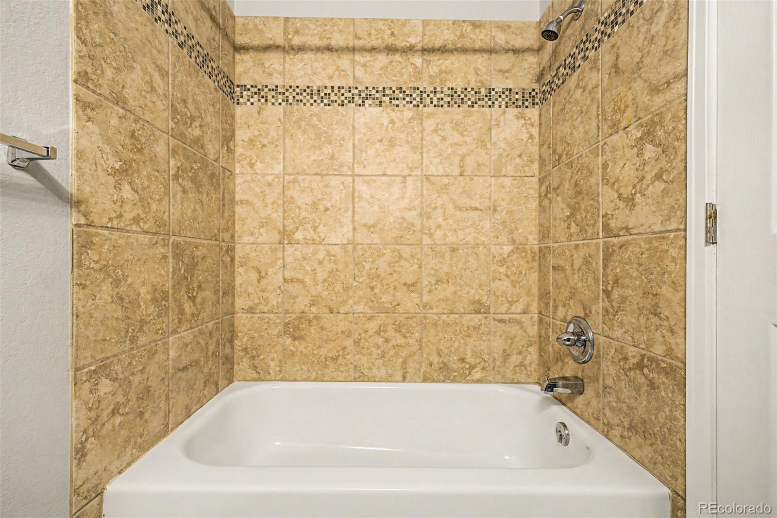 1342 S Cathay Court Aurora CO 80017