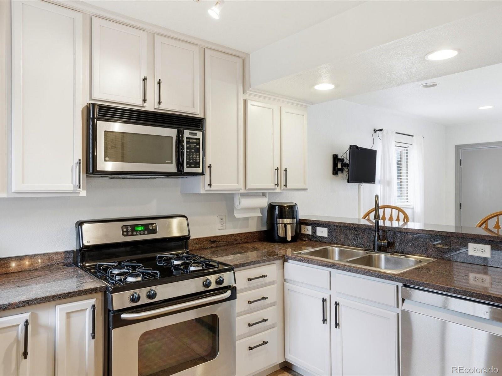 3321 Eliot Street Denver CO 80211