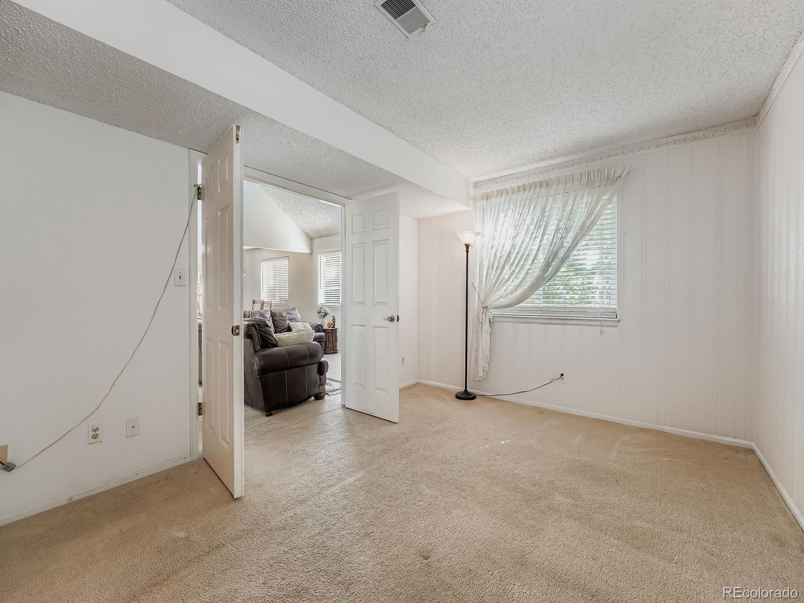 1044 S Yampa Street Aurora CO 80017