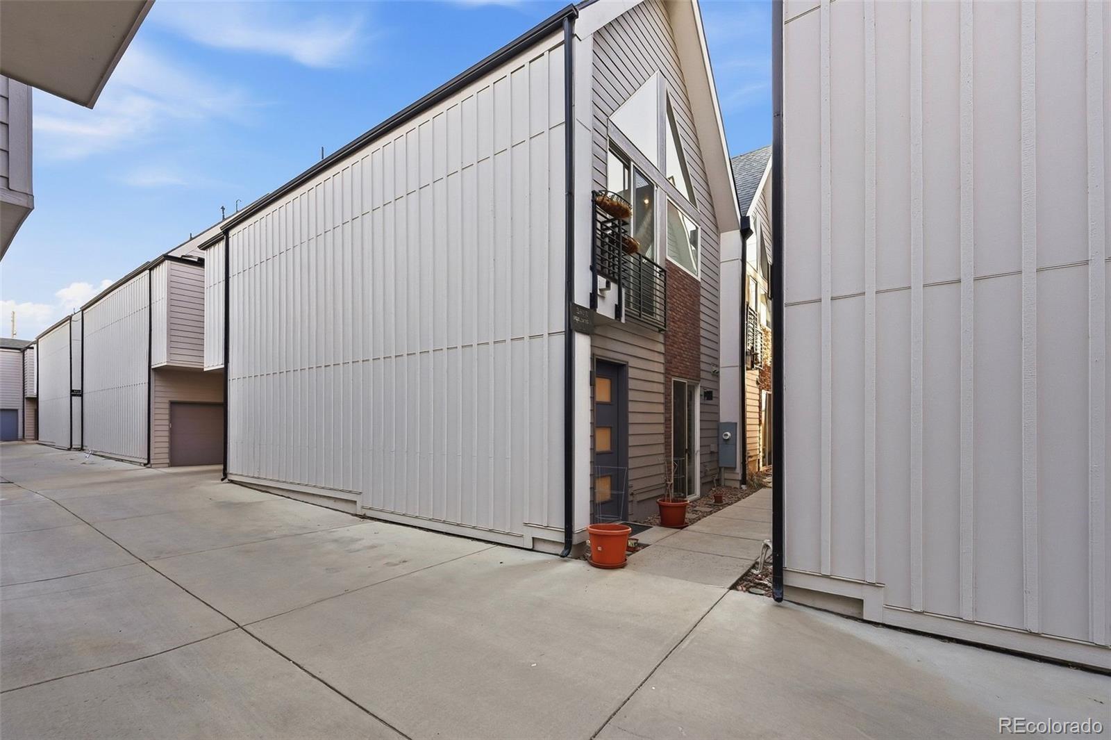 3411 N Albion Street Denver CO 80207