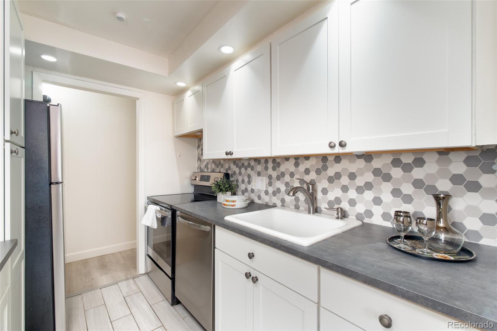 10115 W 25th Avenue Lakewood CO 80215