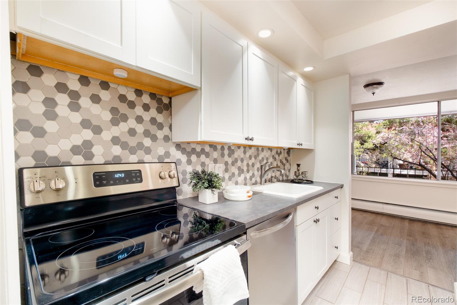 10115 W 25th Avenue Lakewood CO 80215
