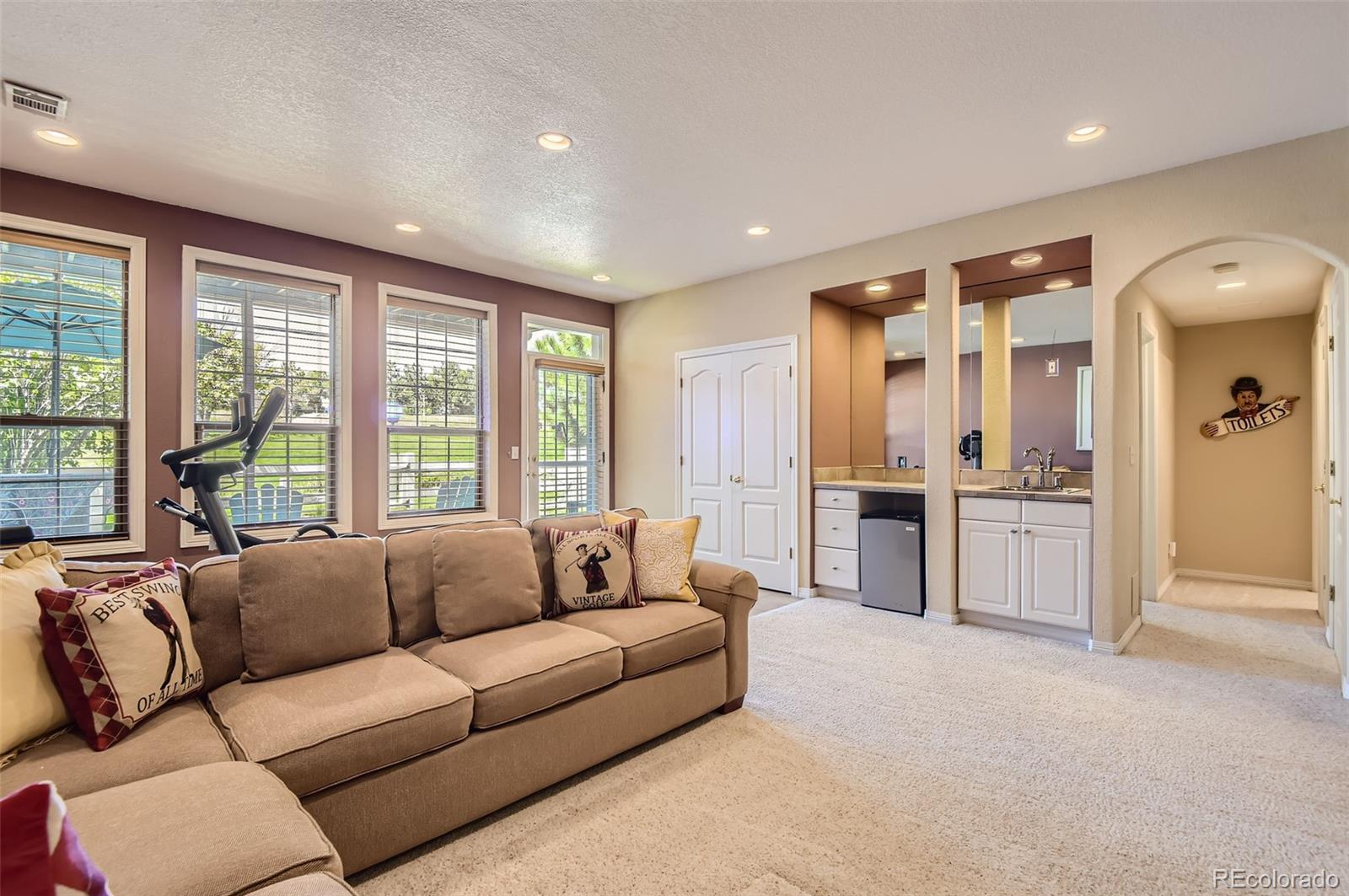 9853 Greensview Circle Lone Tree CO 80124