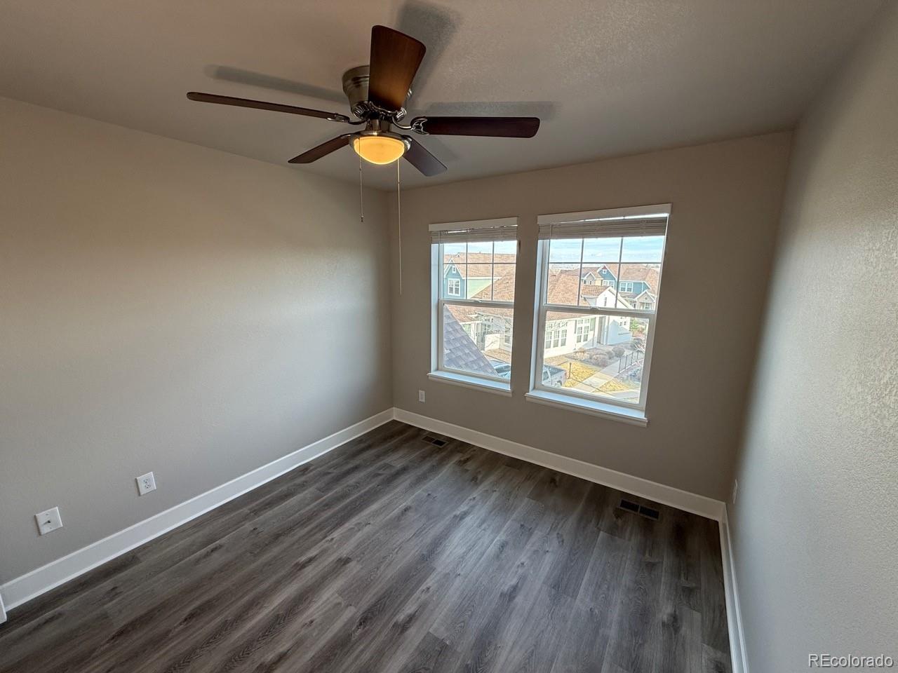9805 W Hinsdale Place Littleton CO 80128