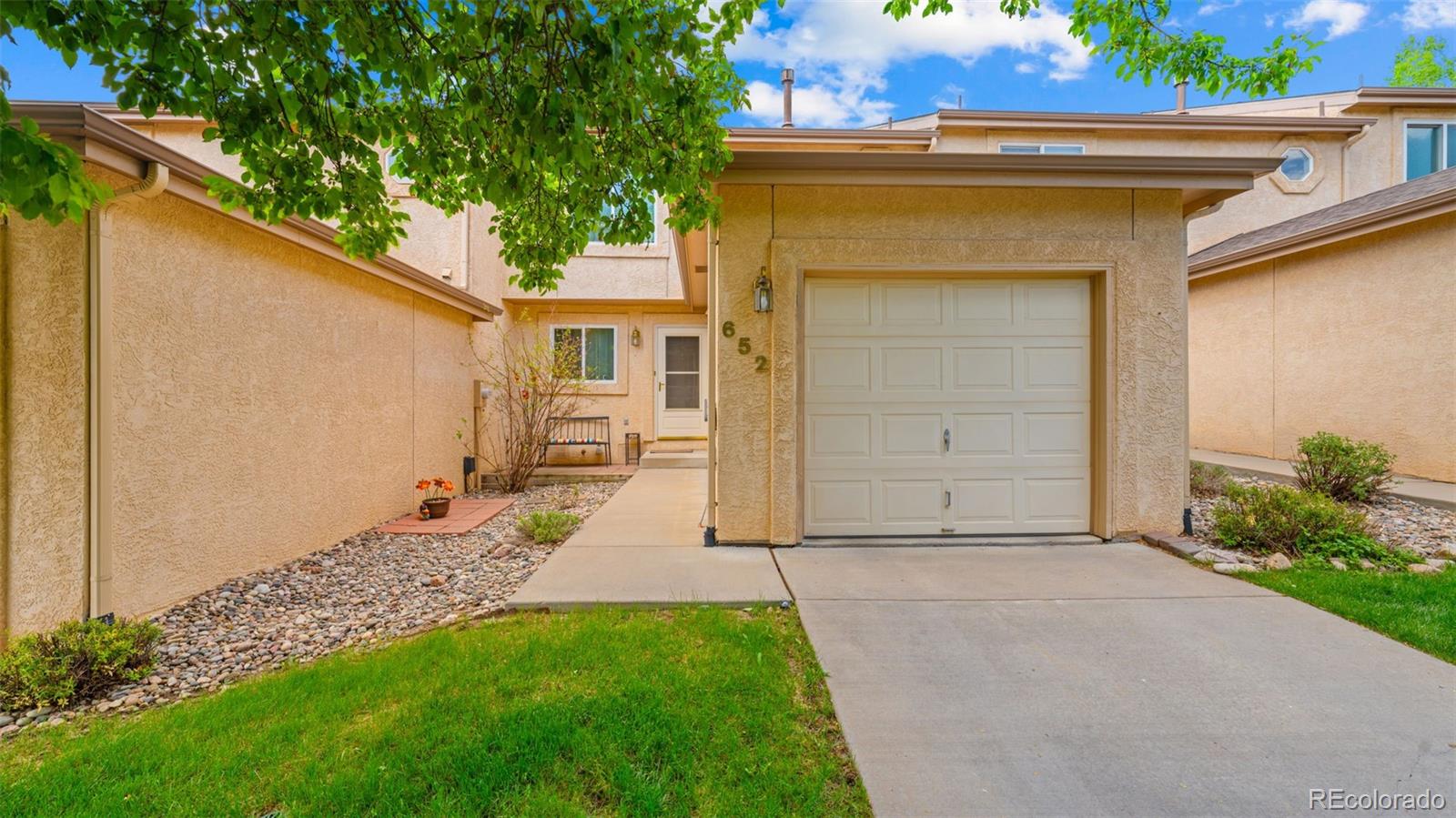 652 Echo Lane Colorado Springs CO 80904