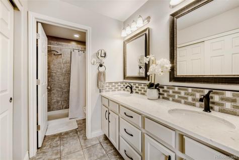 1571 Roseanna Drive Northglenn CO 80234