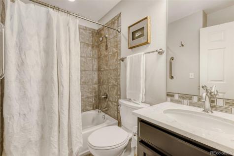 1571 Roseanna Drive Northglenn CO 80234