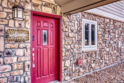 1571 Roseanna Drive Northglenn CO 80234