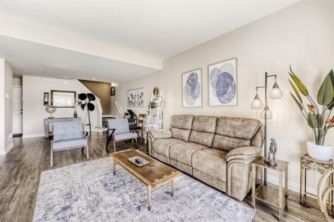 1571 Roseanna Drive Northglenn CO 80234